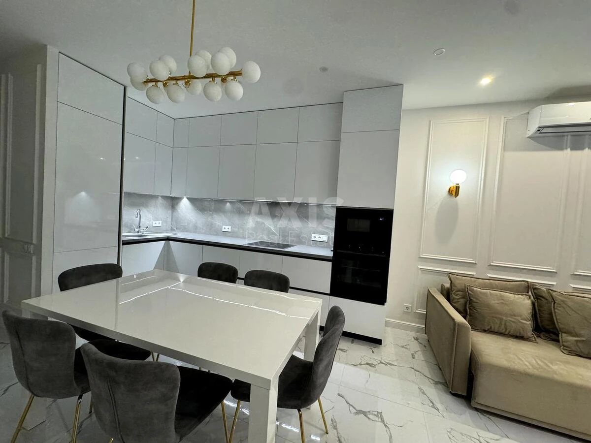 3k apartment vul. Kudri Ivana 17032610