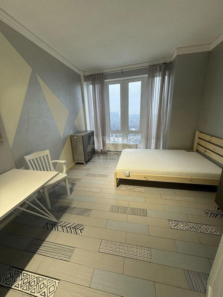 4к квартира ул. Старокиевская 10638572