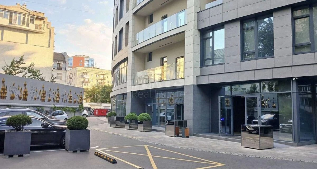 Office vul. Sichovyh Stril'civ 44А, 251m2674929