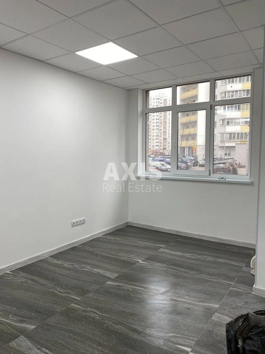 Объект торговли ул. Елены Пчилки 7, 34м2428525