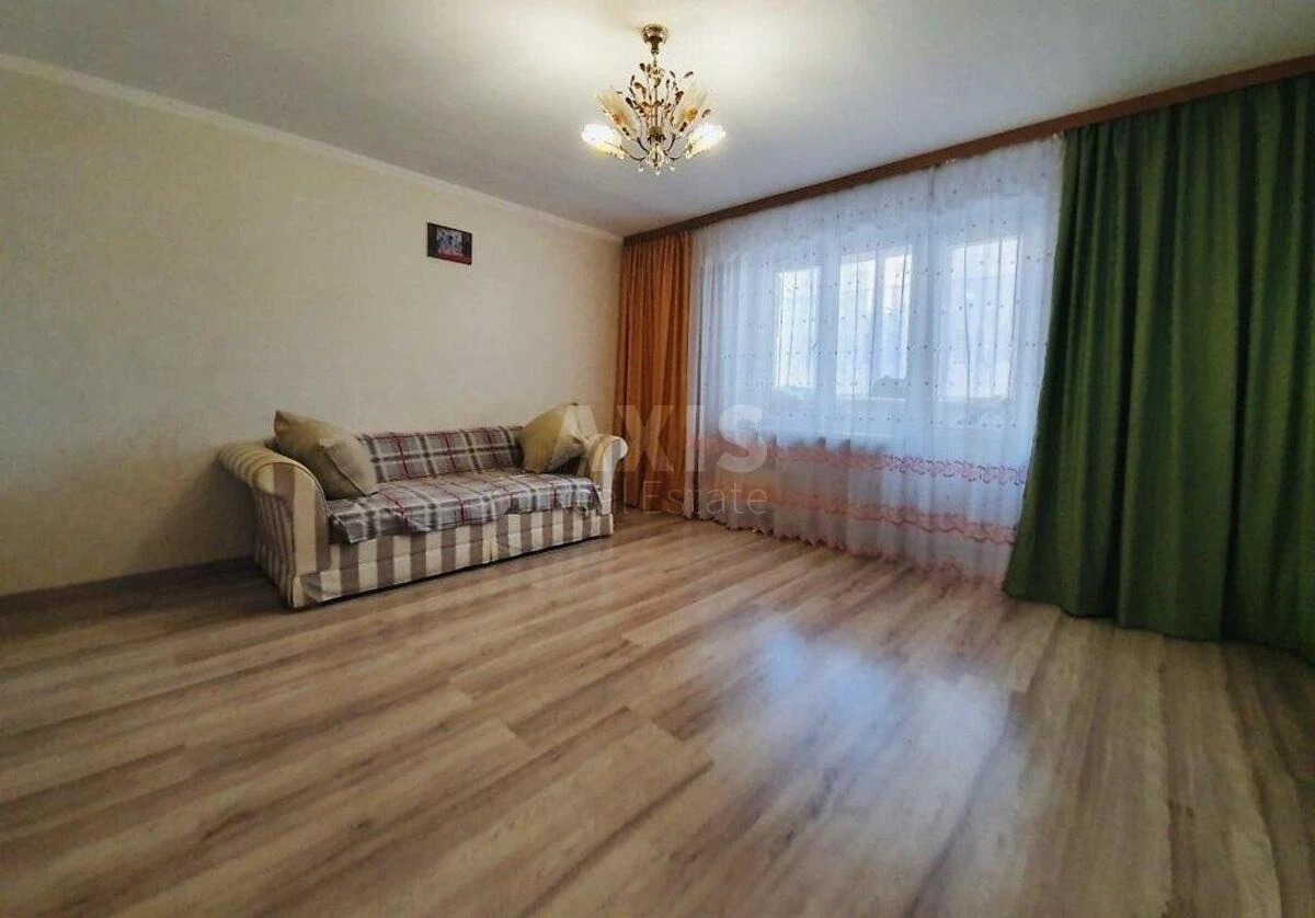 4k apartment vul. Avtozavods'ka 5А709460