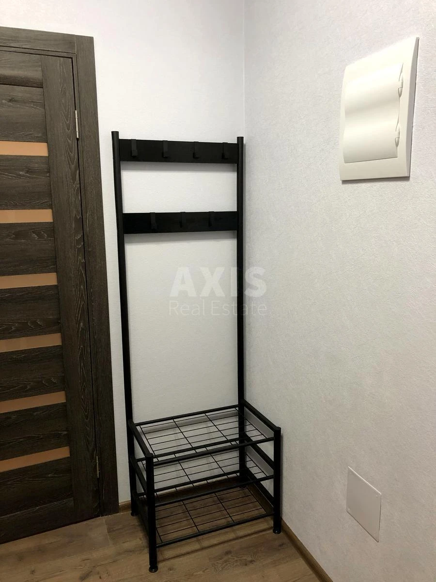 1k apartment pr-t Berestejskij 65А6785414