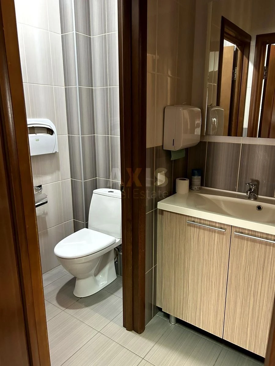 Office vul. Glybochyc'ka 40, 127m26940919