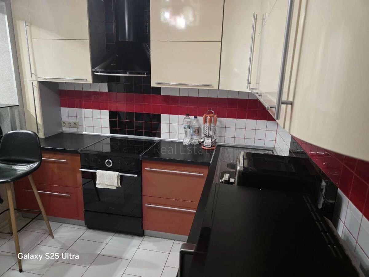 1к квартира пр-т Оболонский 11626051