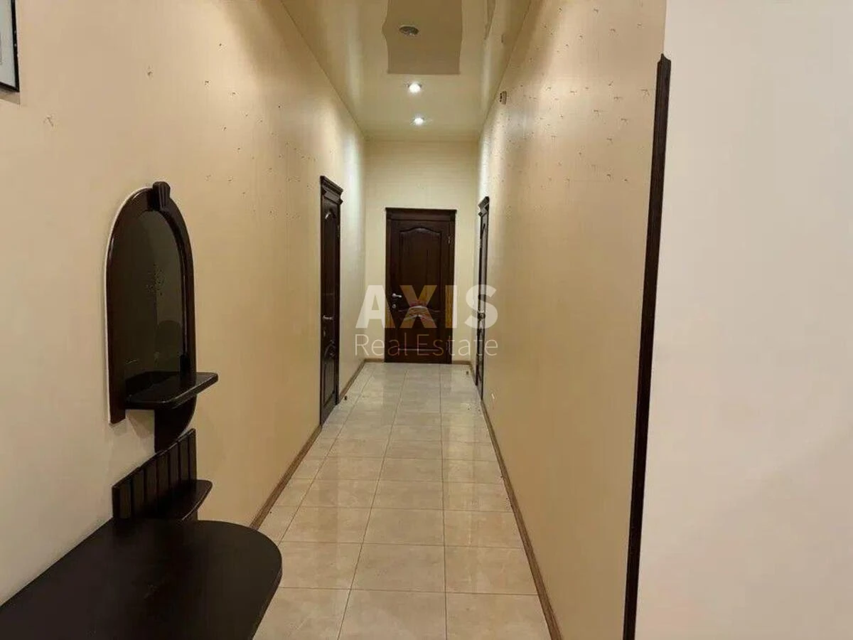 Office vul. Dilova 6, 212m2582262