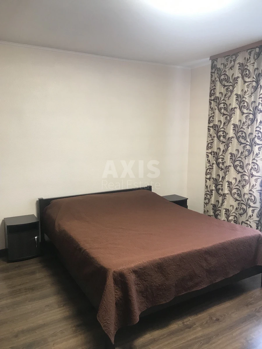 3k apartment vul. Bratstva tarasivtsiv 12/37619579