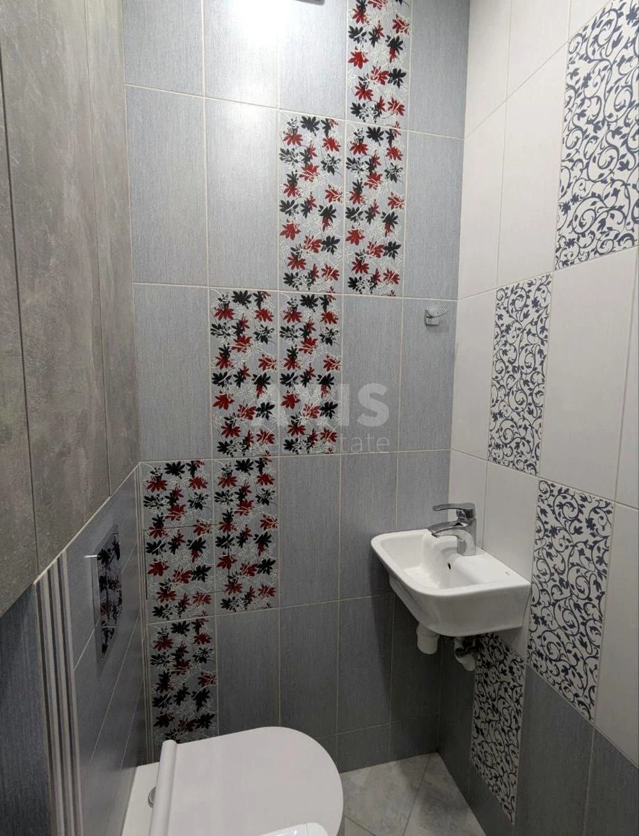4k apartment vul. Ahmatovoi' Anny 30665318