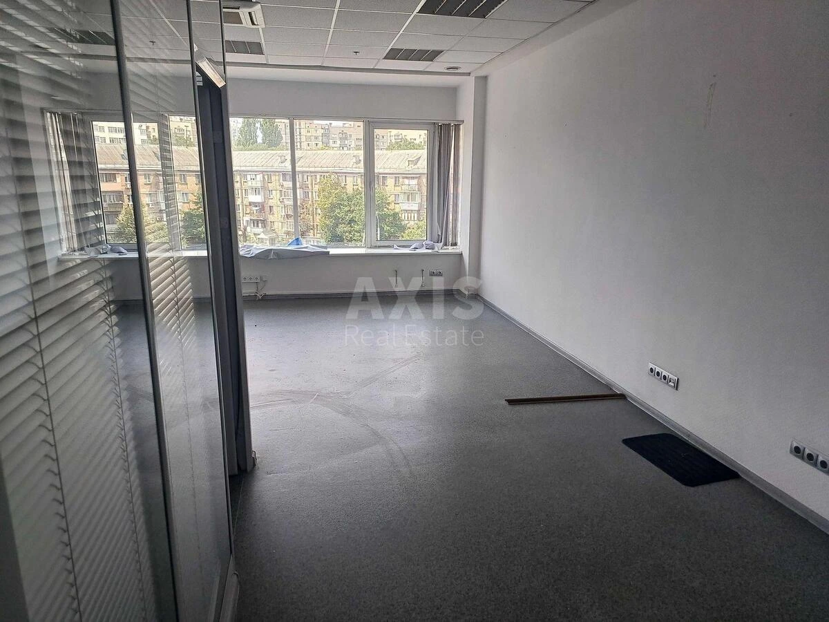 Office vul. Borshhagivs'ka 154А, 561m26497017