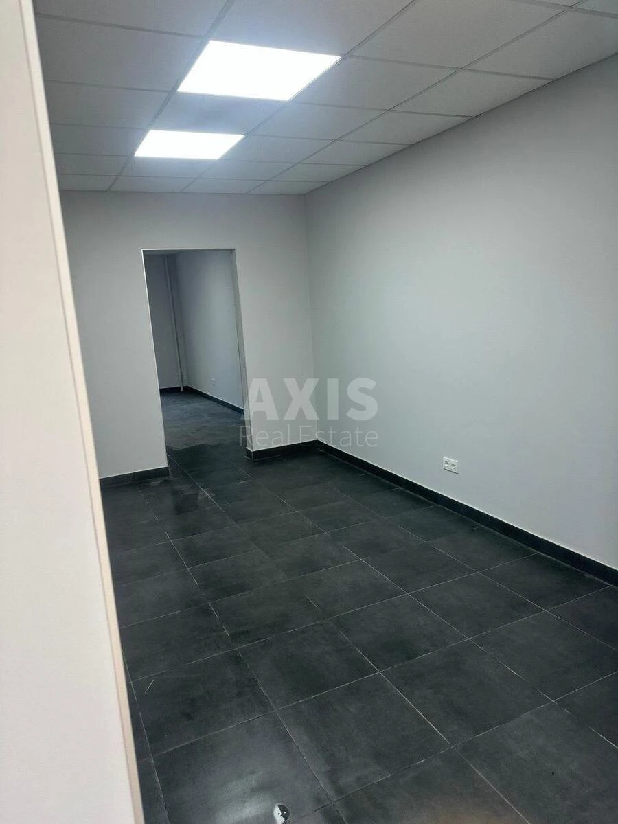 Trade object vul. Trostjanec'ka 7, 42m2697353
