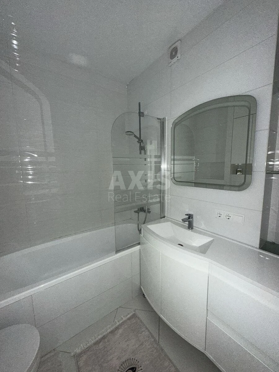 1k apartment vul. Kondratjuka Jurija 3713168