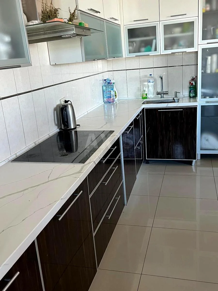 3к квартира бул. Чоколівський 42А