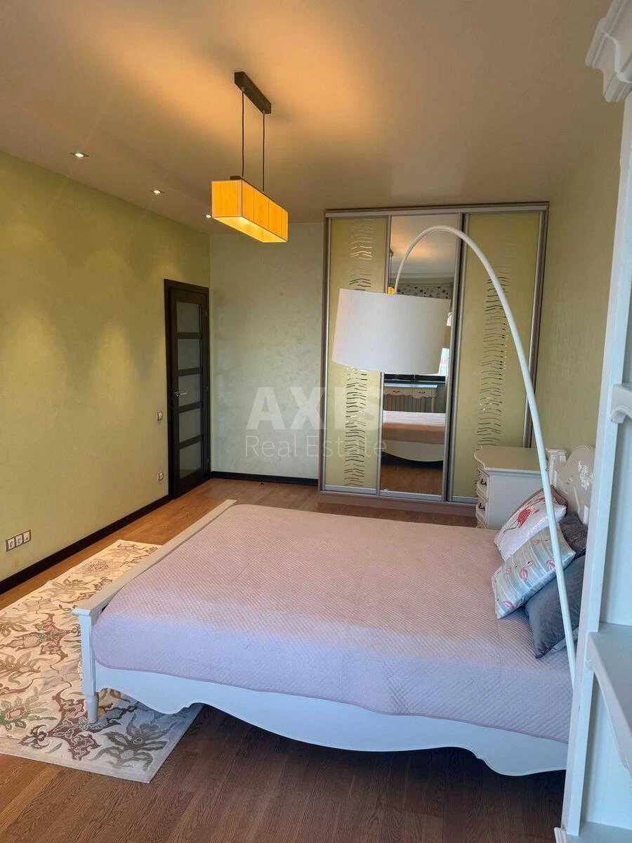4k apartment pr-t Volodimira Іvasyuka 6, корп. 6685408