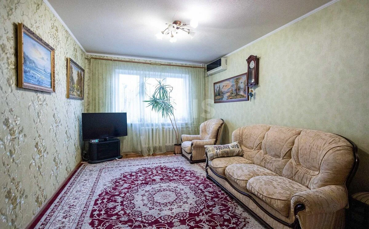 3к квартира ул. Зои Гайдай 10700851