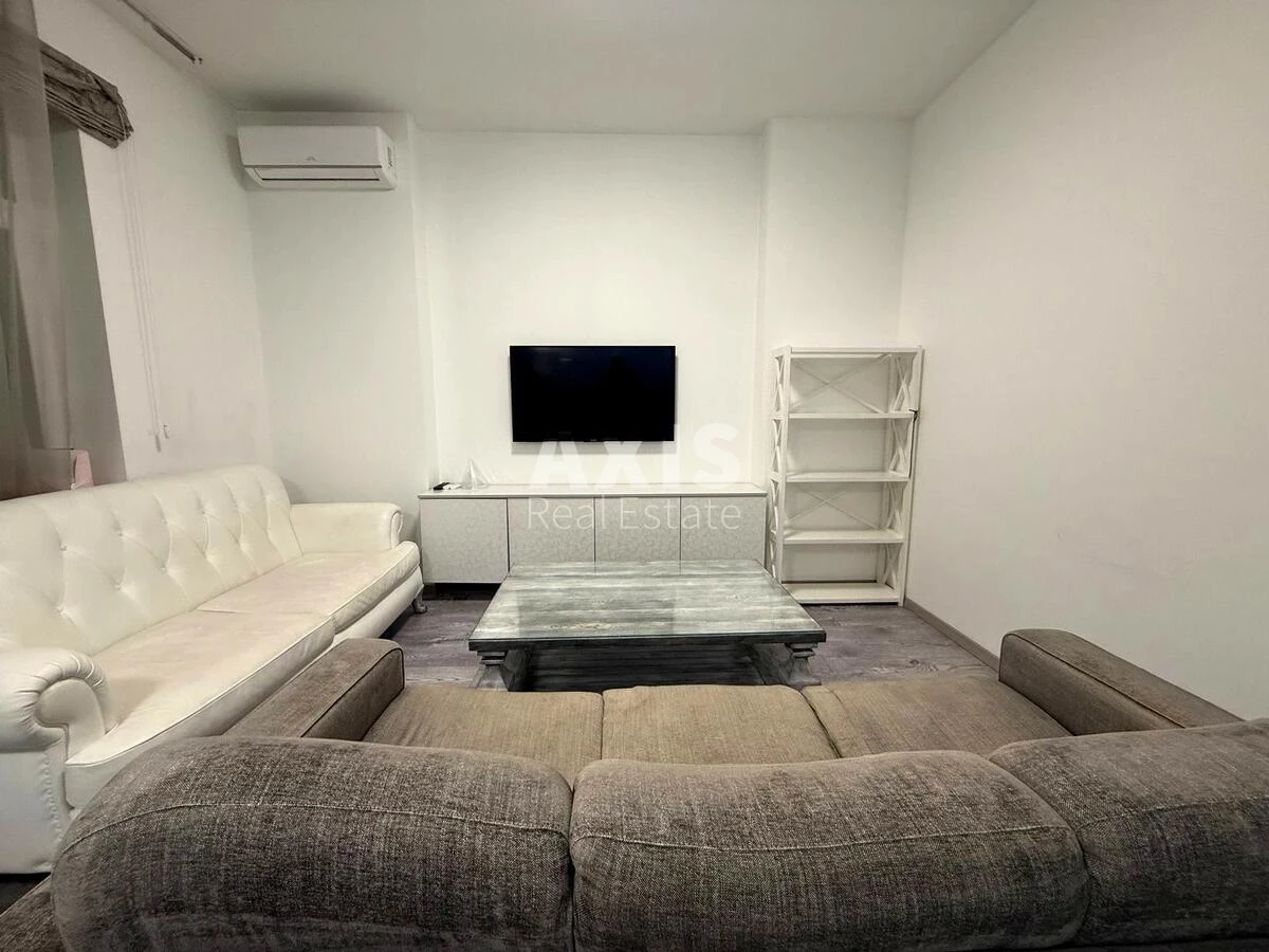 3k apartment vul. Jevgena Konoval'cja 36E658171