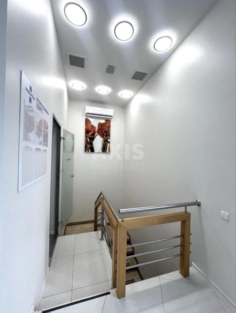 Объект торговли спуск Кловский 12А, 232м2675645