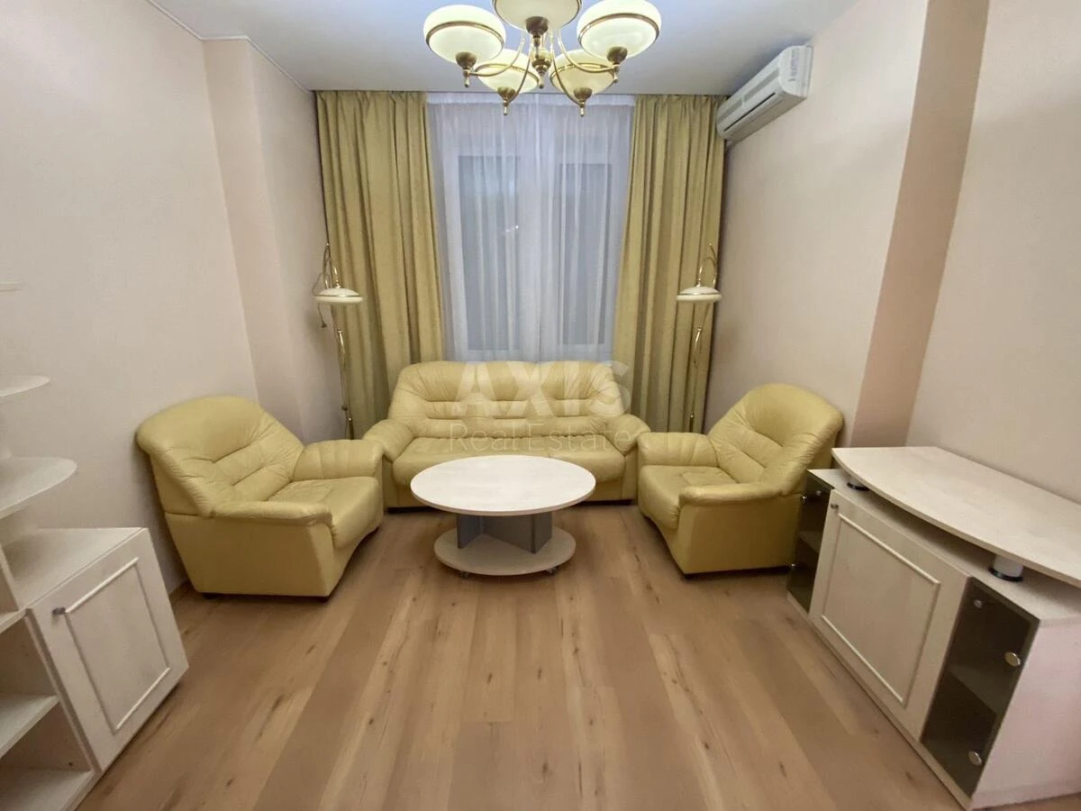 Офис ул. Ахматовой Анны 13, 272м2599444