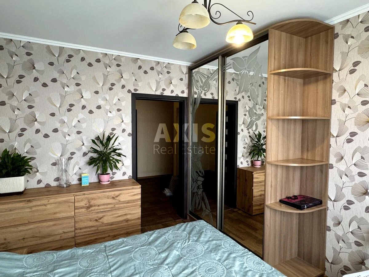 5k apartment pr-t Glushkova Akademika 23650454