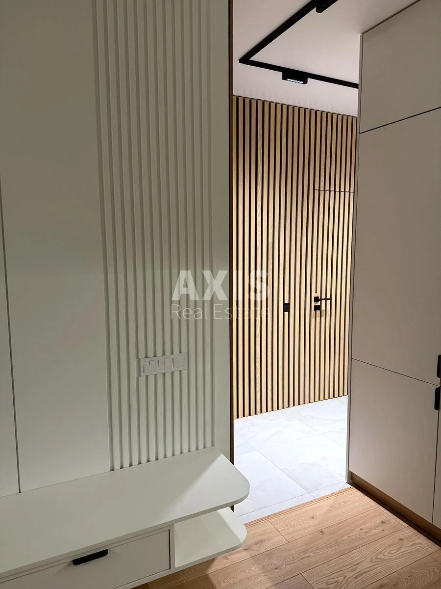 1k apartment vul. Saljutna 2Б6108411