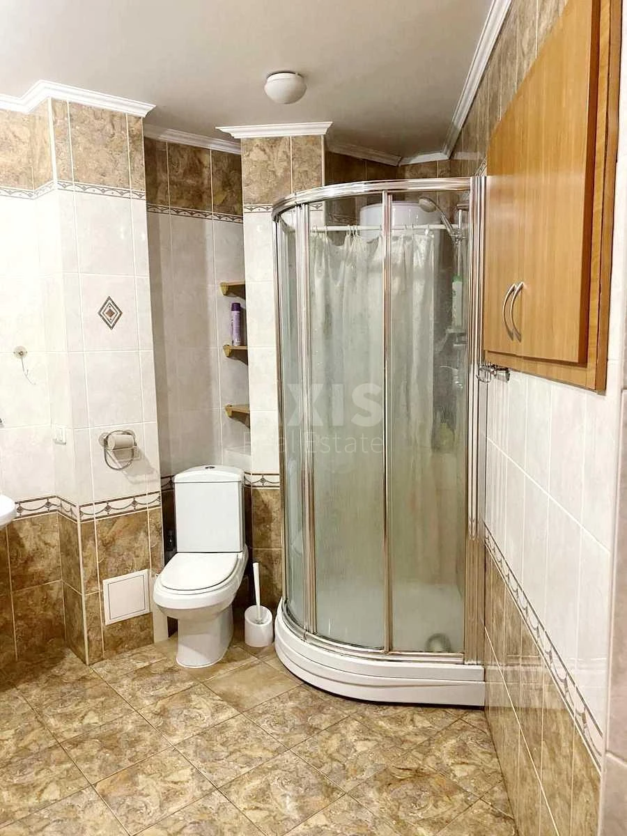 2k apartment pl. Svjatoshyns'ka 17054011