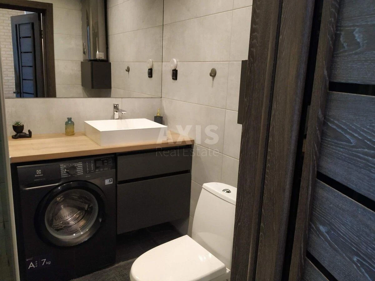 2k apartment vul. Rodyny Kristeriv 20647403