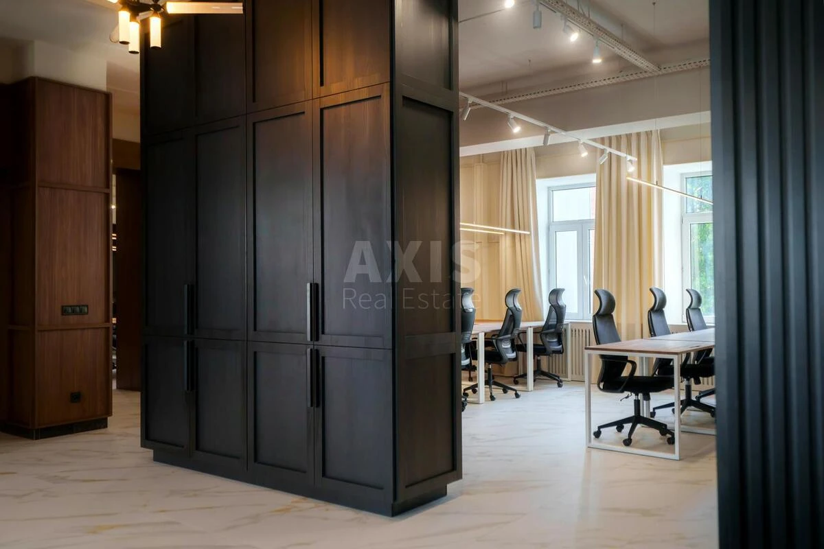 Office vul. Esplanadna 32В, 230m2679247