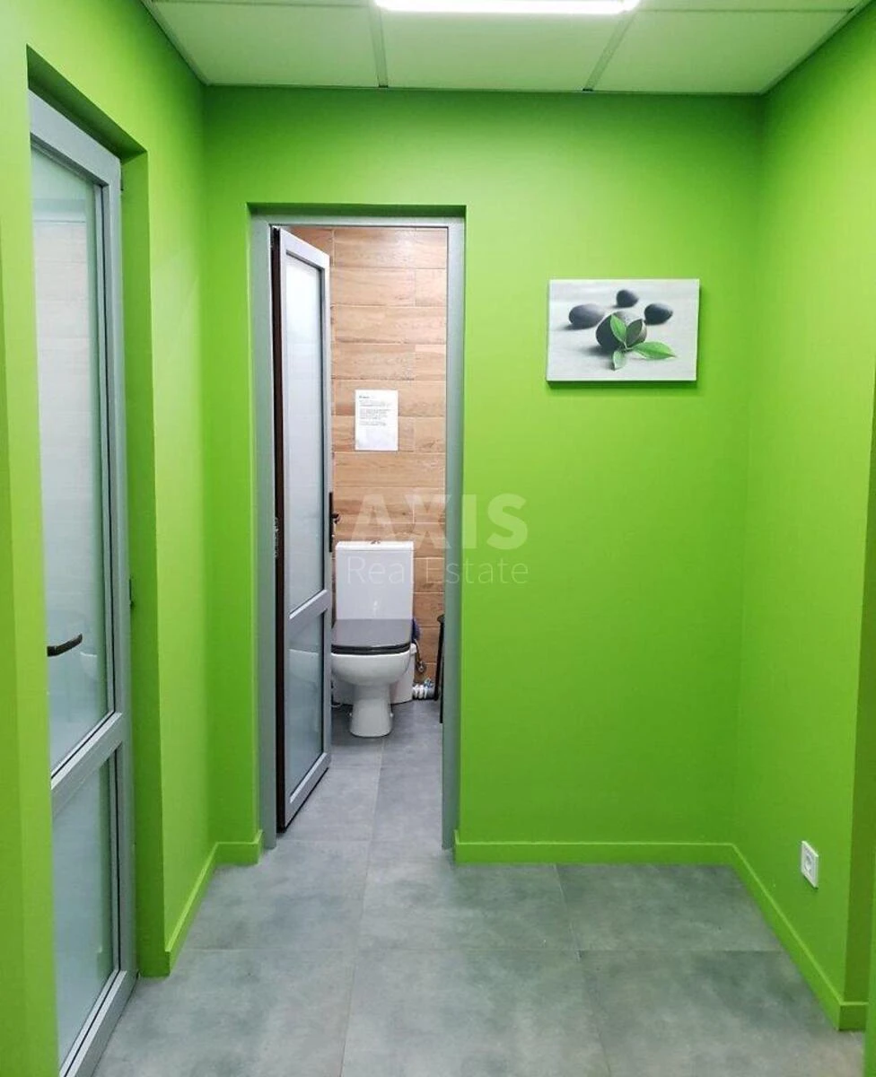 Объект торговли пл. Оболонская 7, корп. 1, 70м2651832