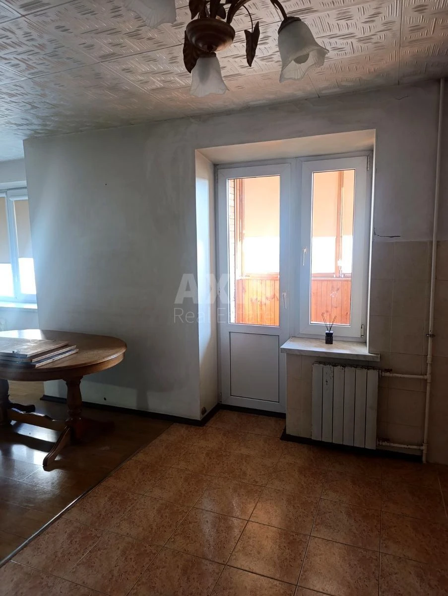 3k apartment vul. Kotel'nykova Myhajla 13681875