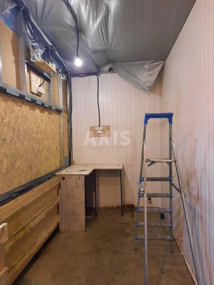 Офис пр-т Голосеевский 106/2, 75м25768010