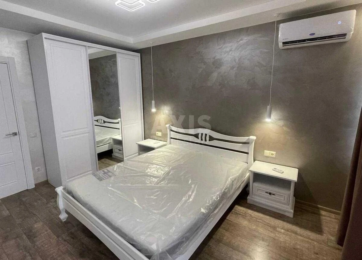 1к квартира ул. Михаила Максимовича 24649338