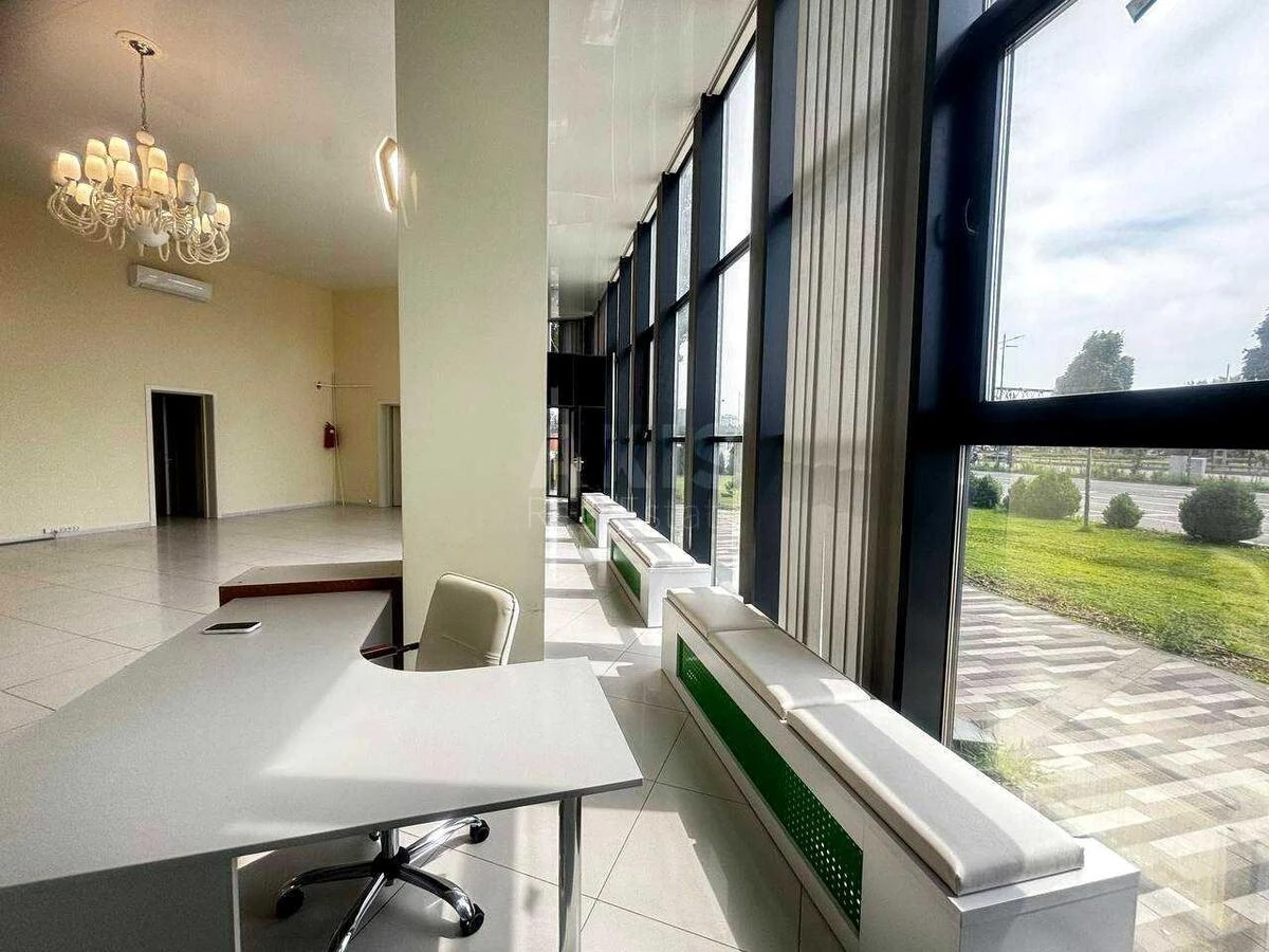 Office pr-t Bazhana Mykoly 17А, 183m2712754