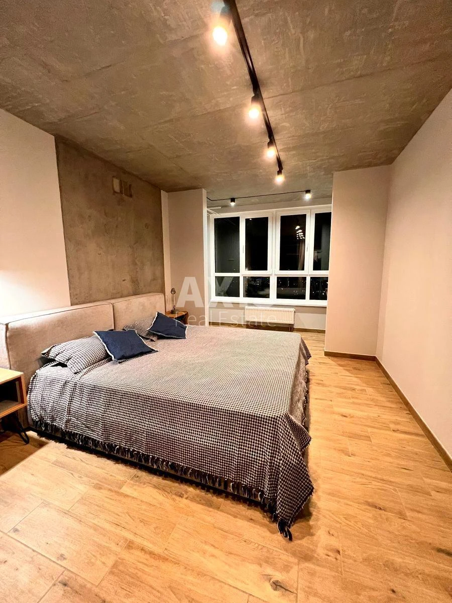 2k apartment vul. Myhajla Maksymovycha 325937010