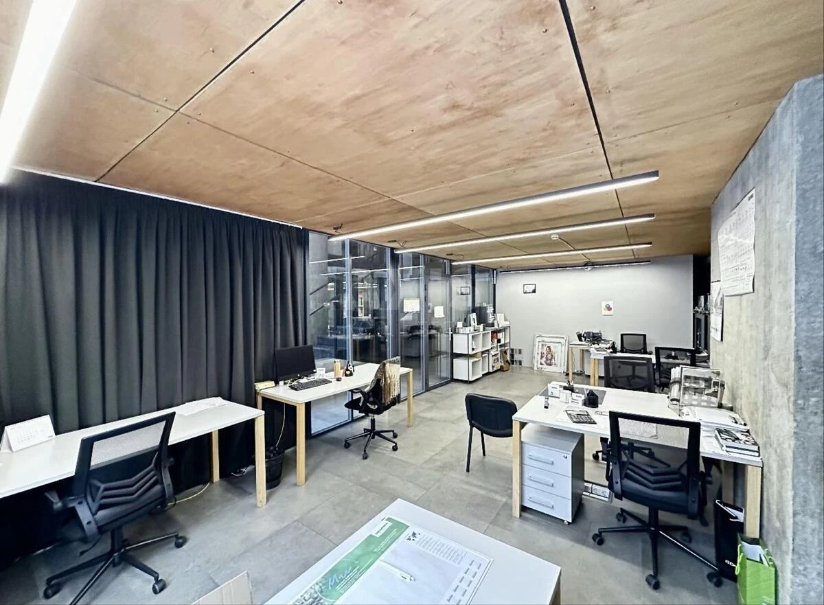 Office vul. Filatova Akademika 2/1, 340m26702013