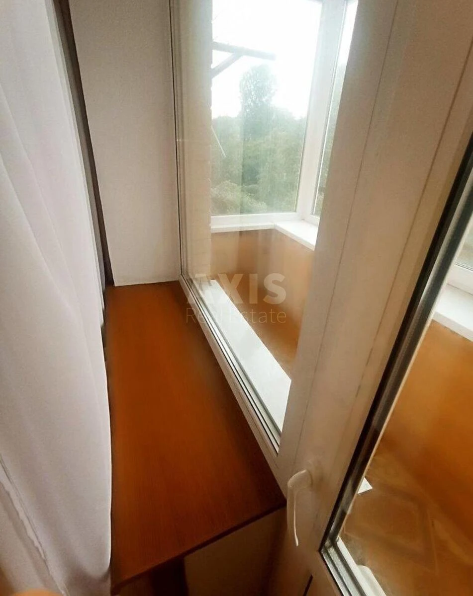 2k apartment vul. Degtjarivs'ka 28688806