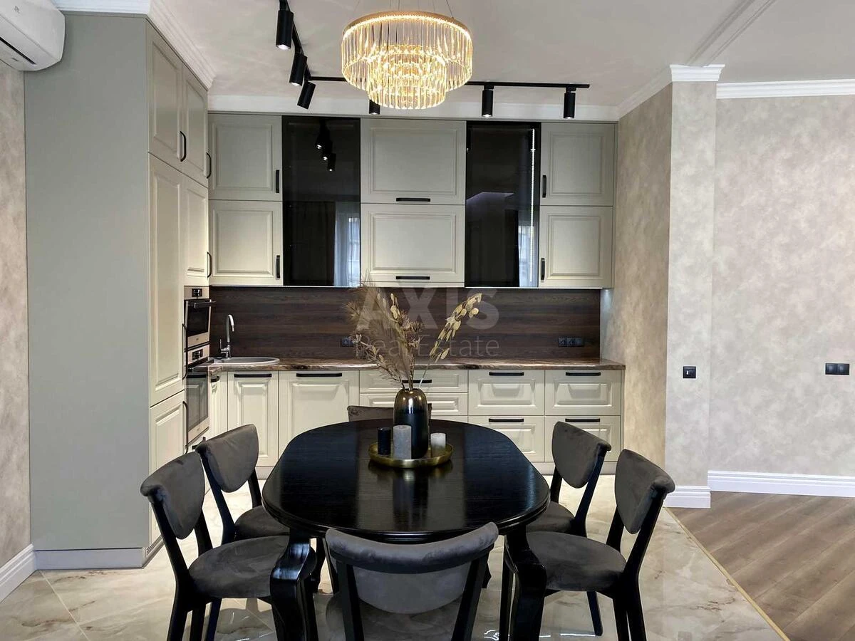 2k apartment vul. Vasylya Tyutyunnyka 28А719142