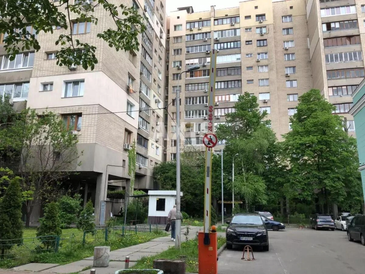 3к квартира ул. Михаила Омельяновича-Павленко 11583403