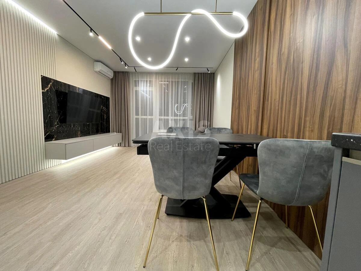 3k apartment vul. Osokors'ka 2А689860