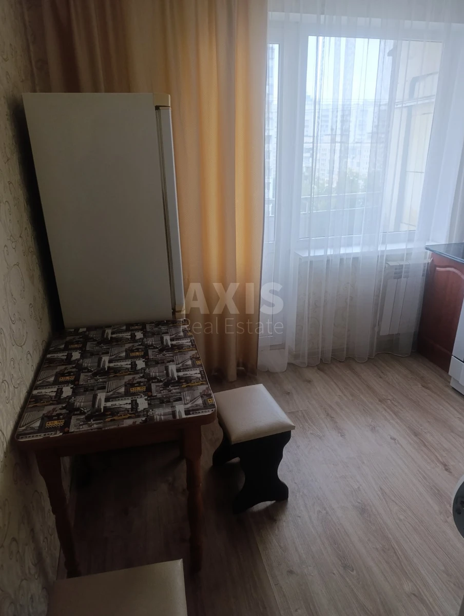 1k apartment pr-t Obolons'kyj 18Б605621