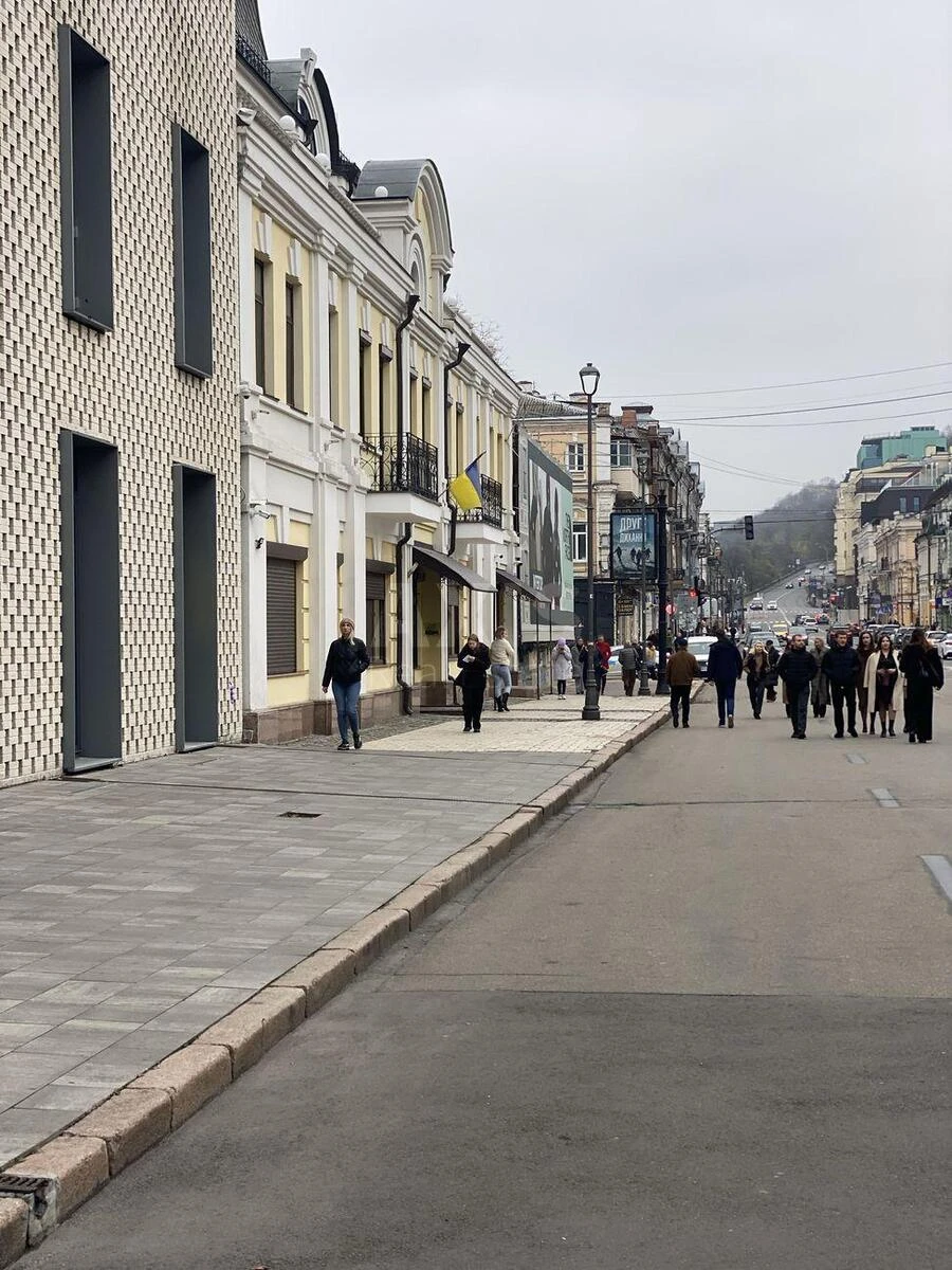 Объект торговли ул. Сагайдачного Петра 18, 116м264443