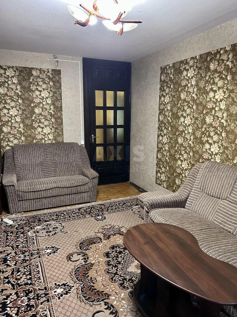 3к квартира пр-т Голосеевский 11708447