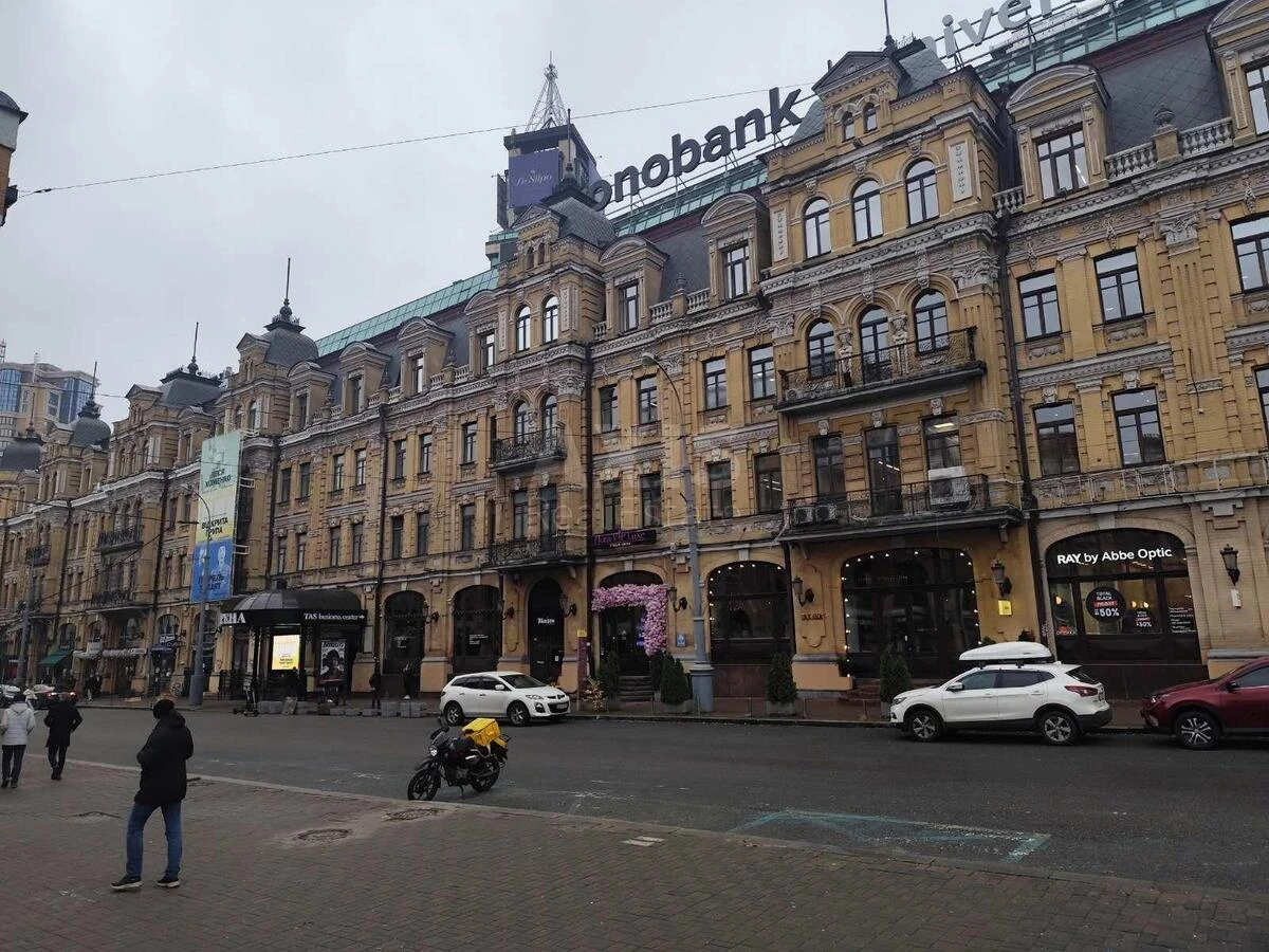 Объект торговли ул. Бассейная 1/2, 95м2660830