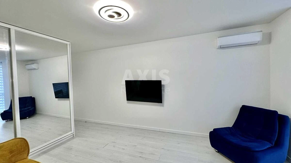 2k apartment vul. Glybochyc'ka 73713398