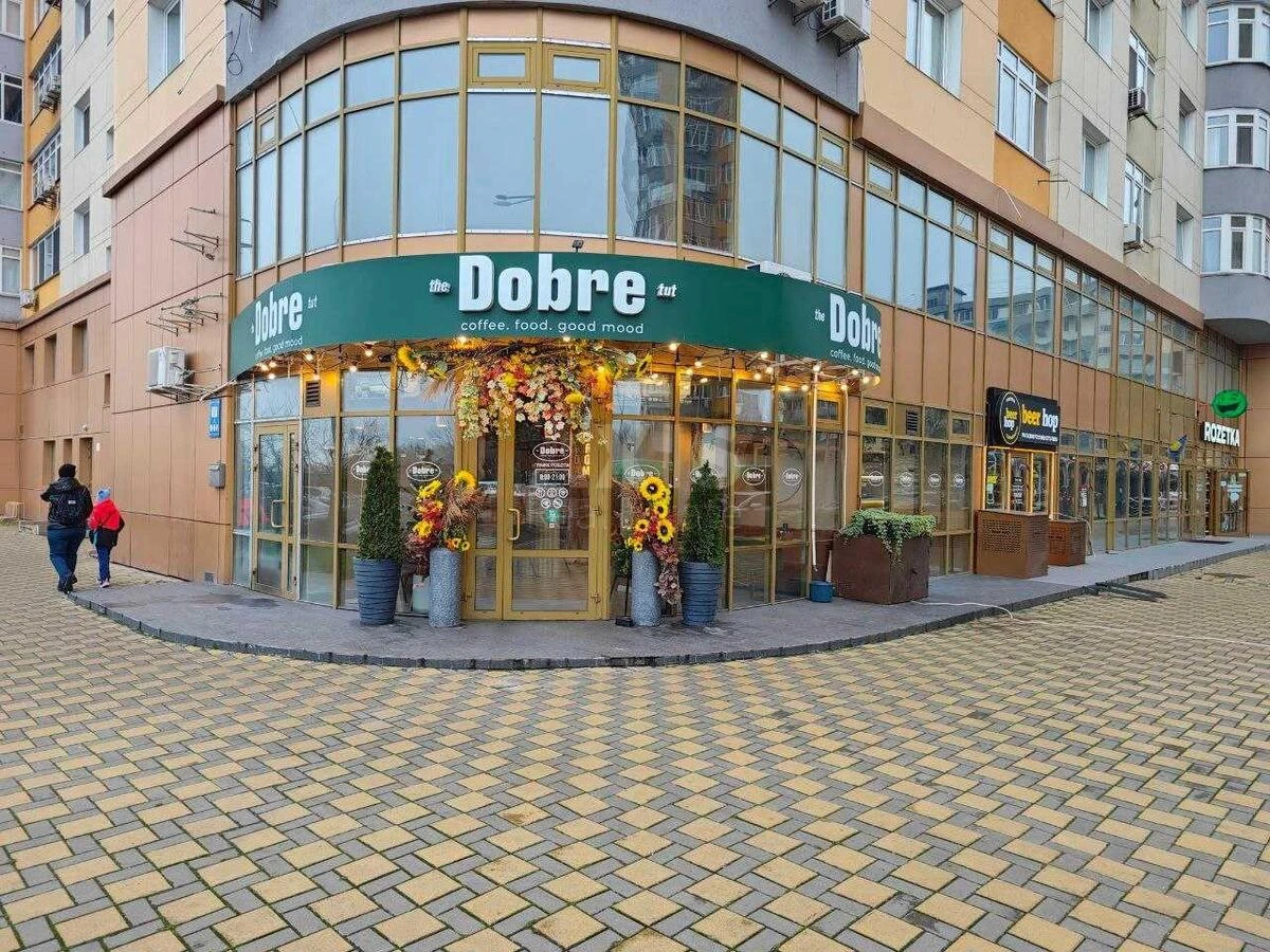 Trade object vul. Kondratjuka Jurija 5, 73m2647810