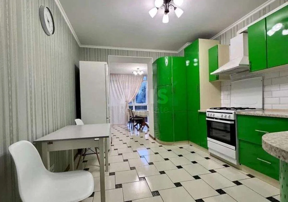 2k apartment vul. Radystiv 34М