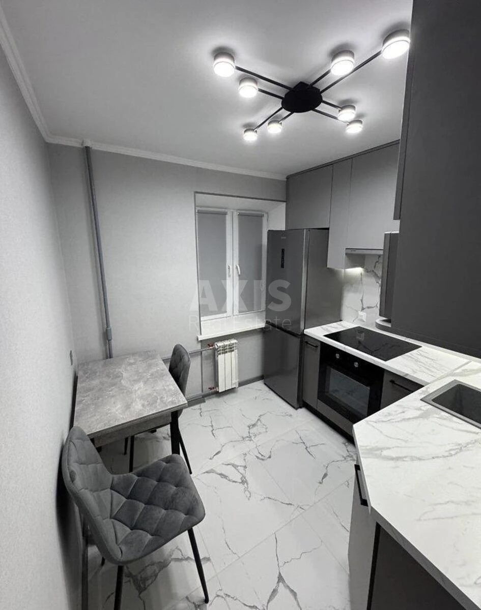 1к квартира ул. Вышгородская 46А635580