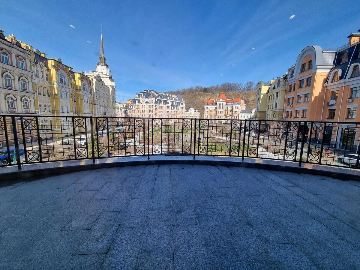 Office vul. Degtjarna 6, 280m26708211