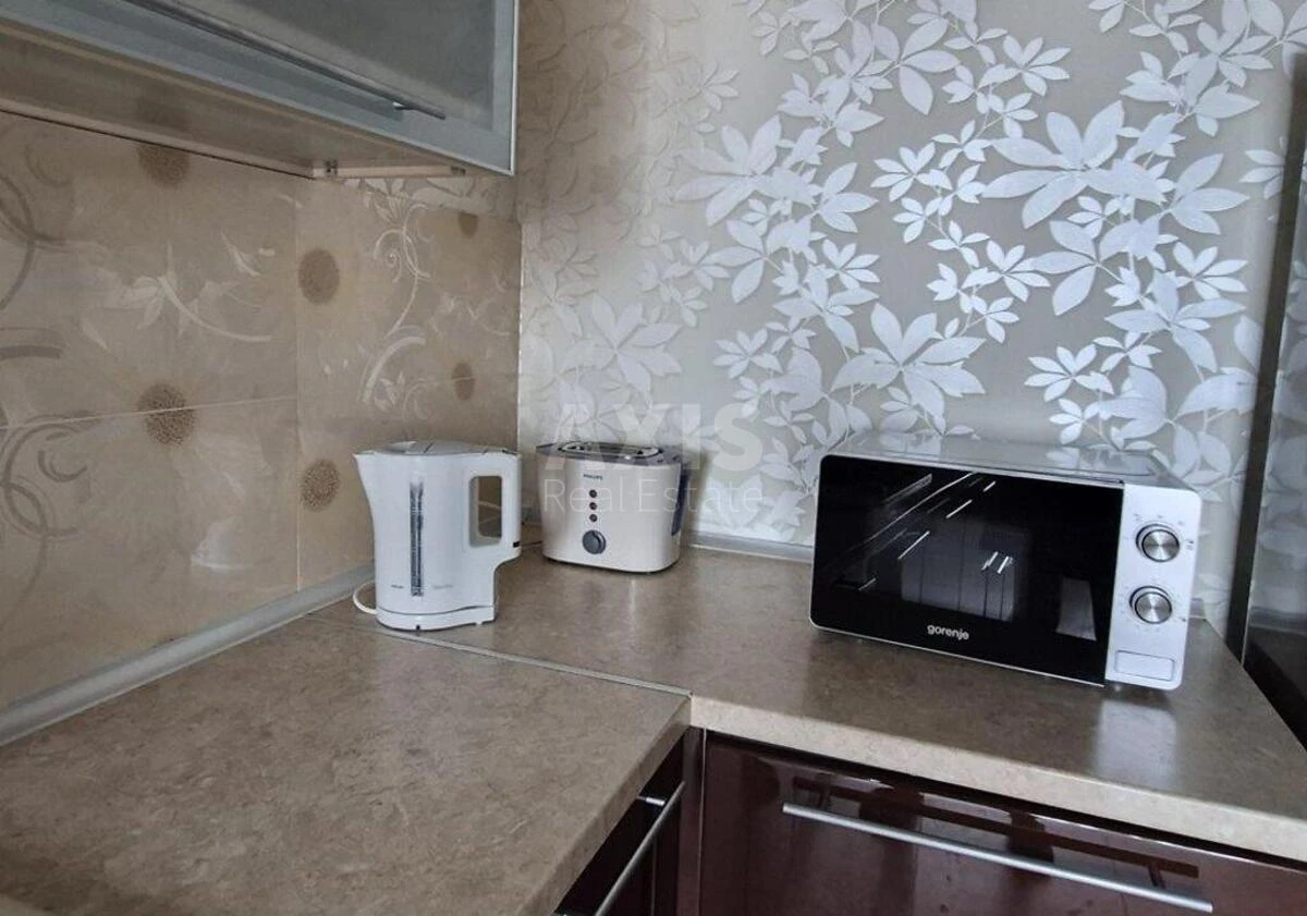 2к квартира ул. Ревуцкого 9714340
