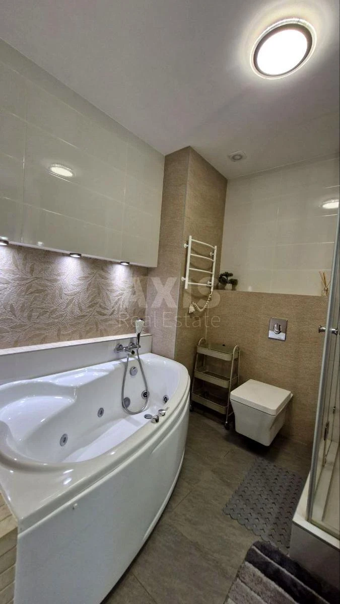 3k apartment vul. Antonovycha 131668534