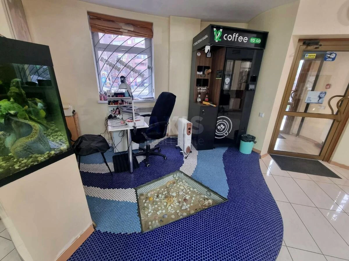 Объект торговли ул. Ахматовой Анны 13, 156м2669271