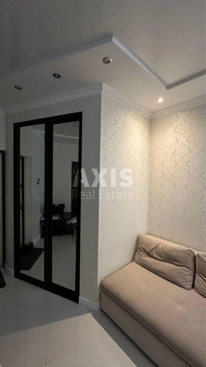 2k apartment vul. Oleny Pchilky 8641444