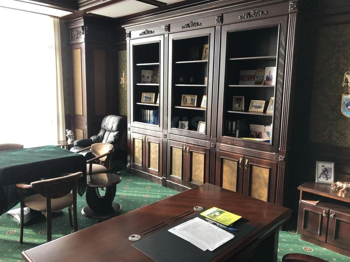 Офис ул. Антоновича 33В, 240м2675916